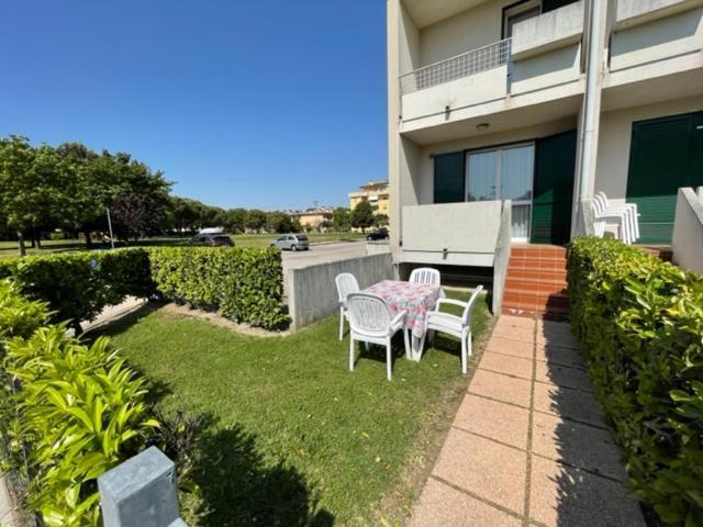 Apartament With Swimming Pool Apartment Caorle Exterior foto