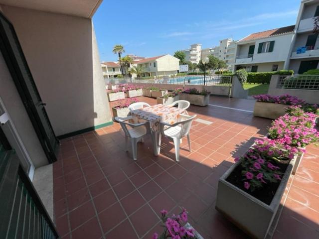 Apartament With Swimming Pool Apartment Caorle Exterior foto