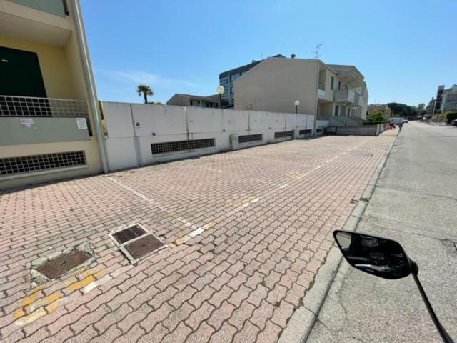 Apartament With Swimming Pool Apartment Caorle Exterior foto